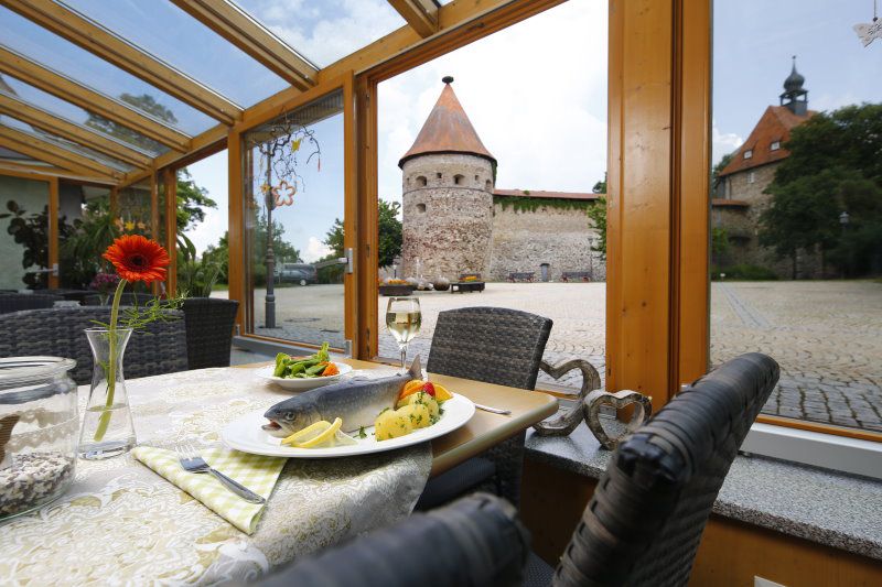 Gasthof zur Burg - Wintergarten