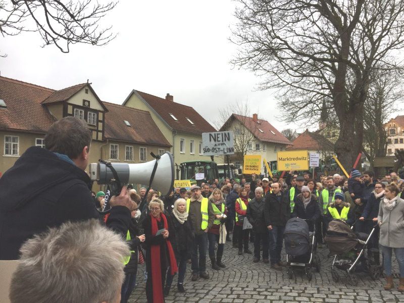 Demo in Arzberg gegen geplante HGÜ-Trasse