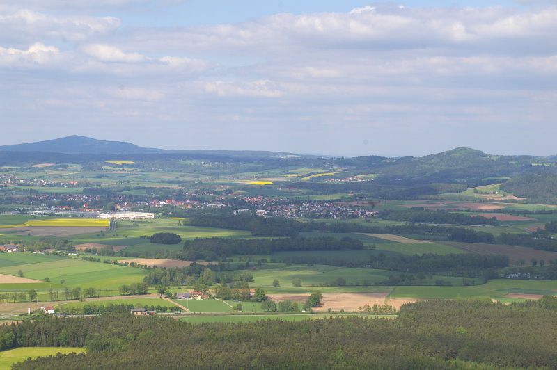 Oberpfälzer Hügellandschaft mit seinen Vulkankuppen